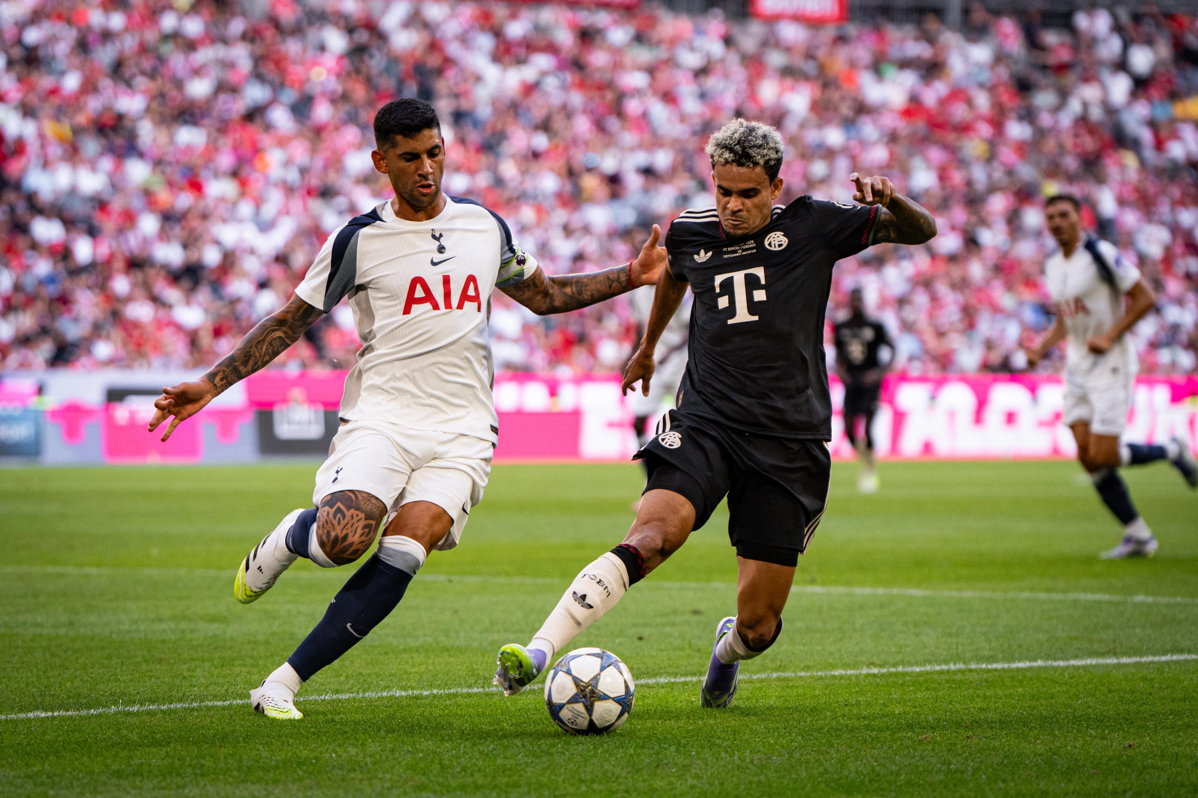 九游体育-凯恩新星连败表现惊艳莱比锡主帅复盘备战NBA季后赛，媒体一致点评：冲刺阶段曼城备战社区盾